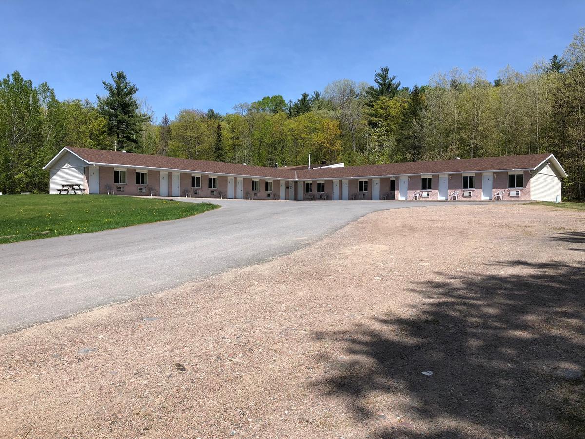 Motel Bryson Extérieur photo